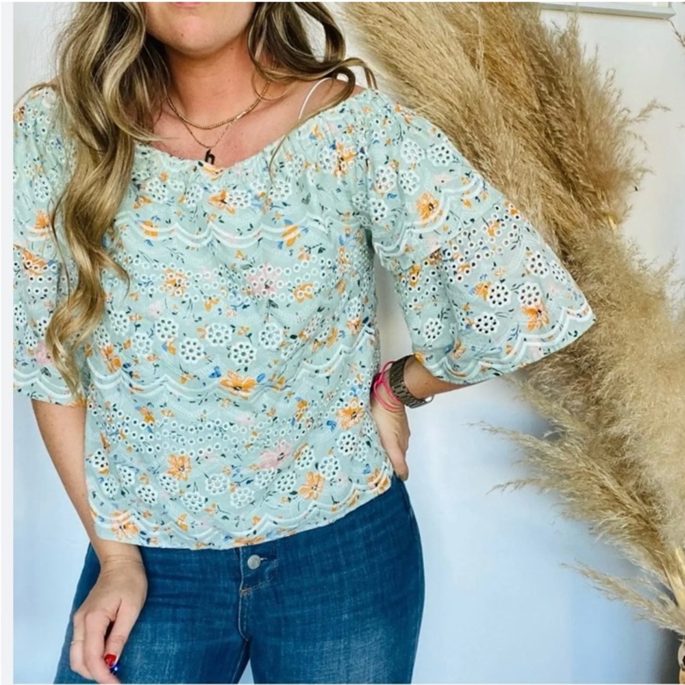 Anthropologie Laia eyelet summer top